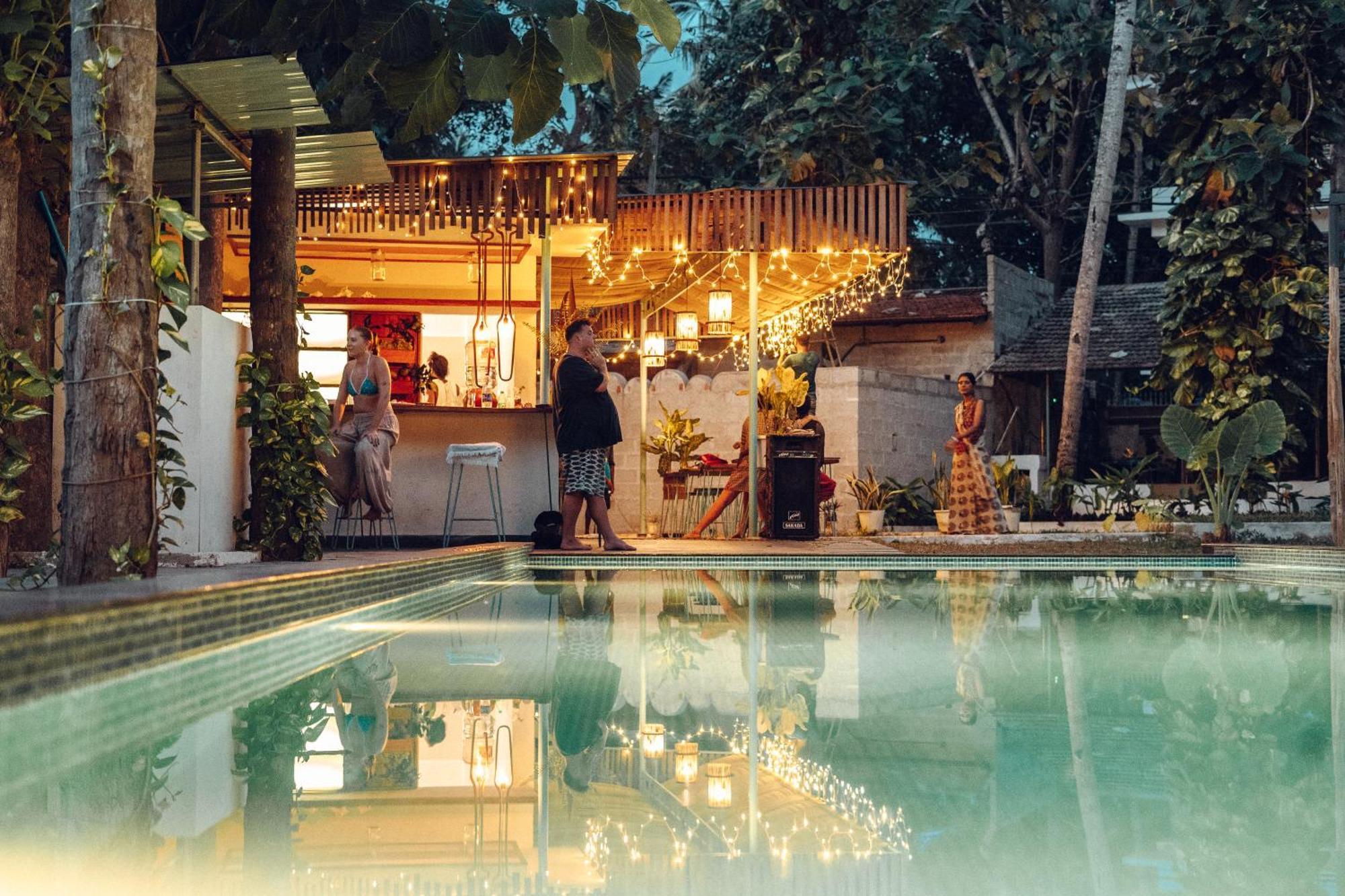 Paddlecult Surf Retreat Bed & Breakfast Varkala Exterior photo