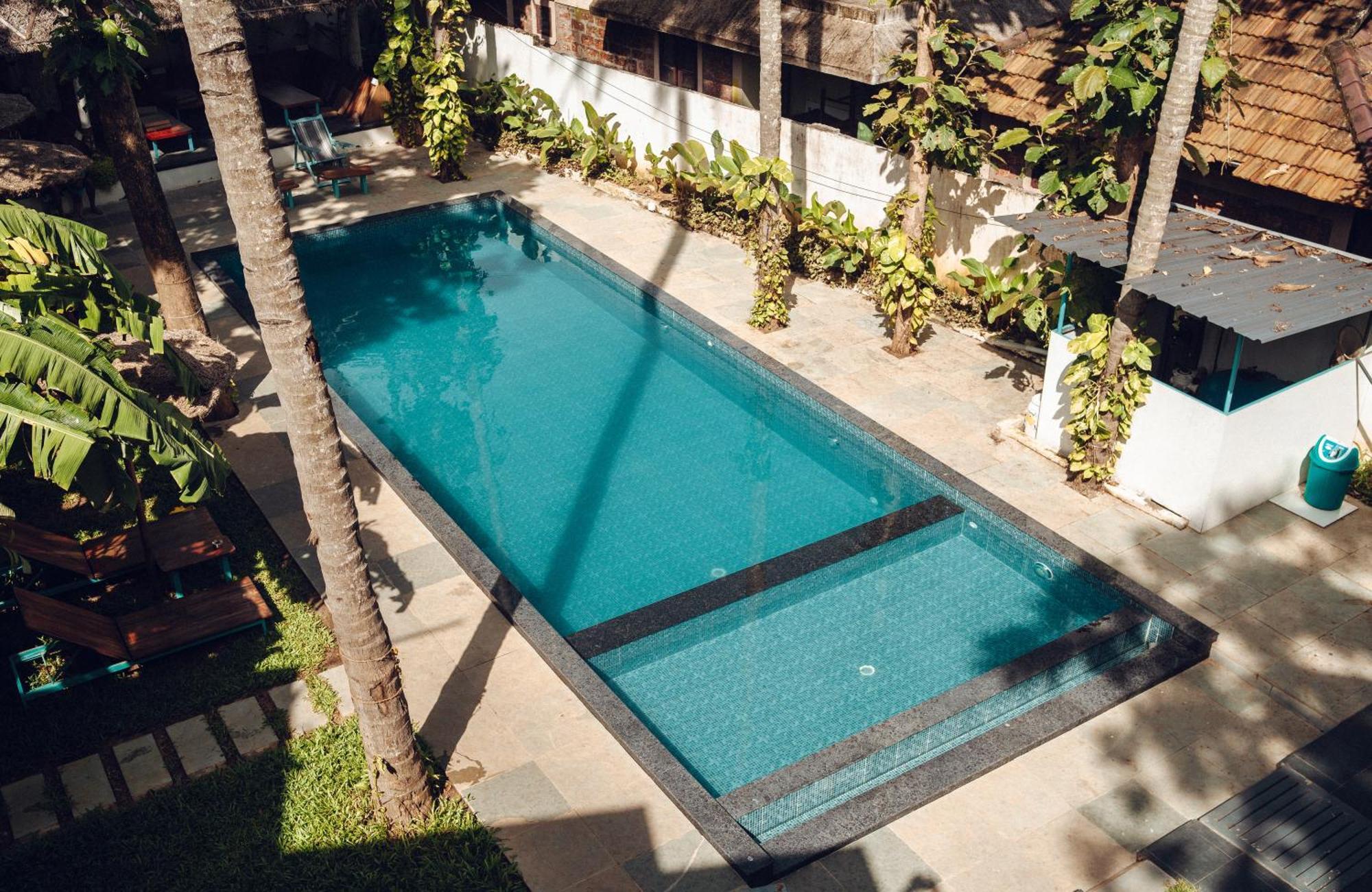 Paddlecult Surf Retreat Bed & Breakfast Varkala Exterior photo